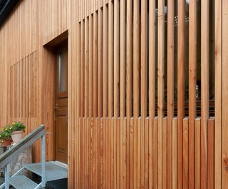 Moderní modřínová dřevěná fasáda
